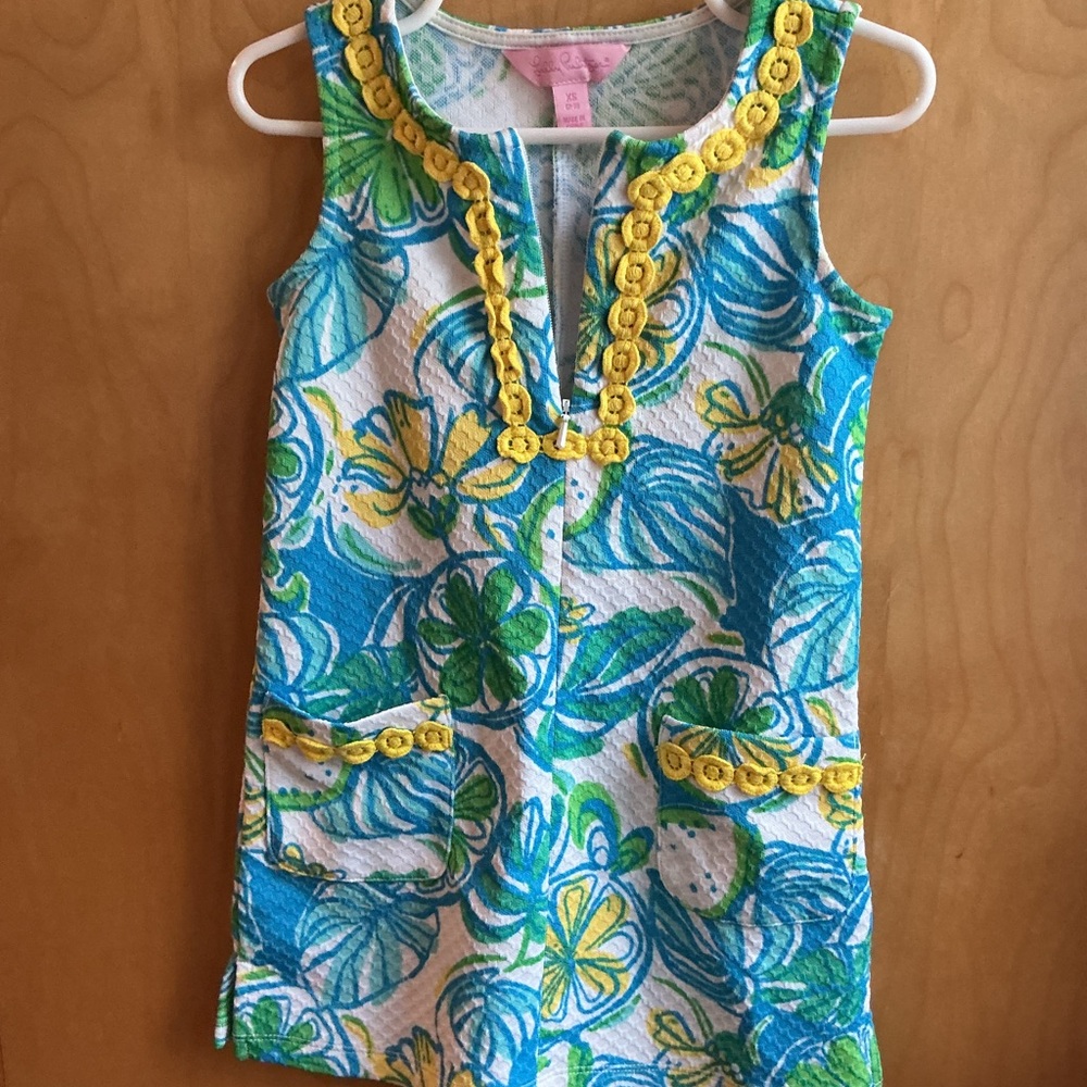 Lilly Pulitzer girls XS Dress